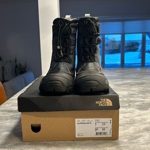 The North Face Alpenglow IV Boot